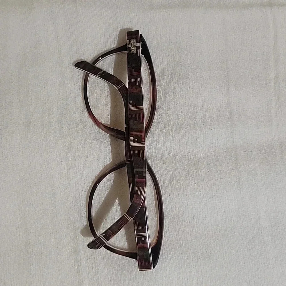 Fendi - Picture 3 of 8